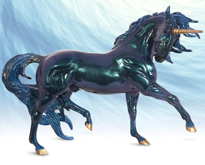 Neptune | Unicorn Stallion - facing right