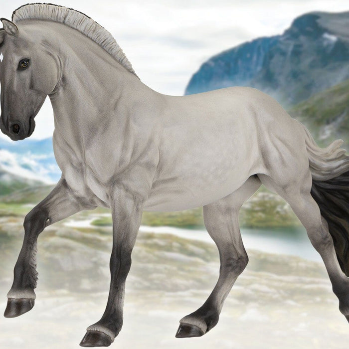 Astrid | 2021 Premier Collection