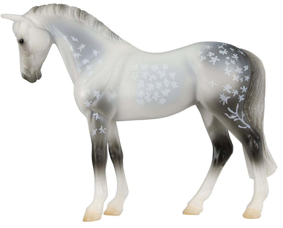 Dylan | 2024 Stablemates Club — BreyerHorses.com