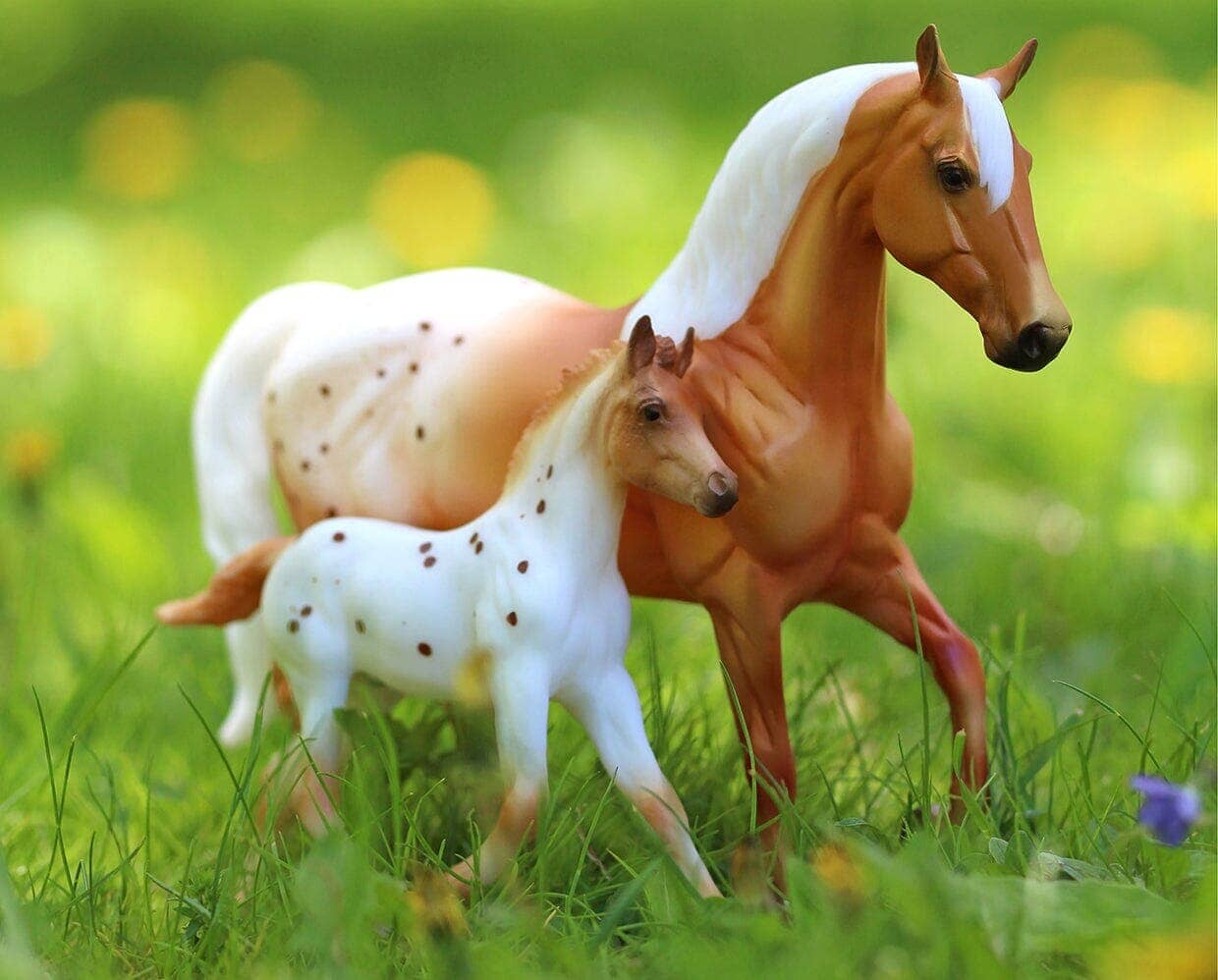 Effortless Grace Horse & Foal Set | Retired