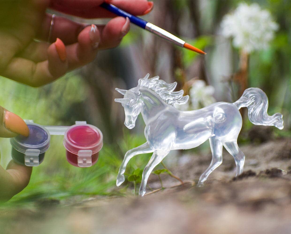 Suncatcher Unicorn Paint & Play - D | Retired