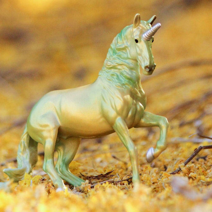 Unicorn Treasures - Peridot | Retired