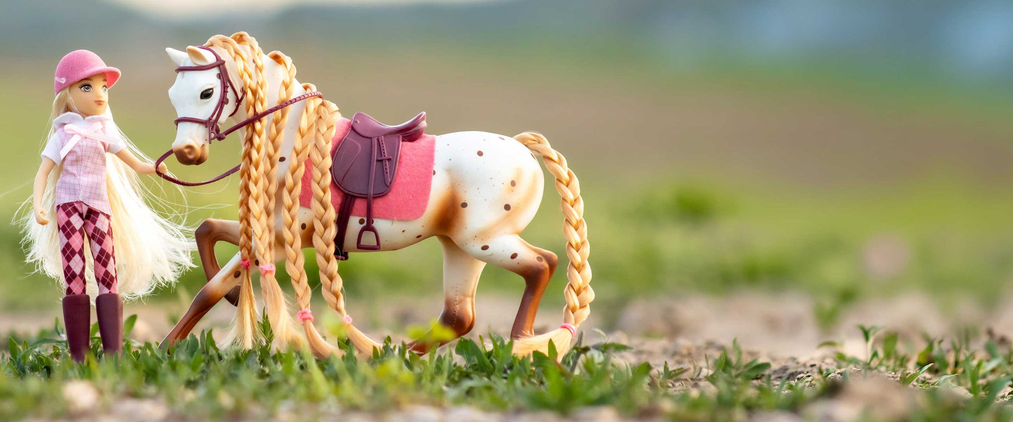 Breyer Summer Sale featuring Tess & Birdie