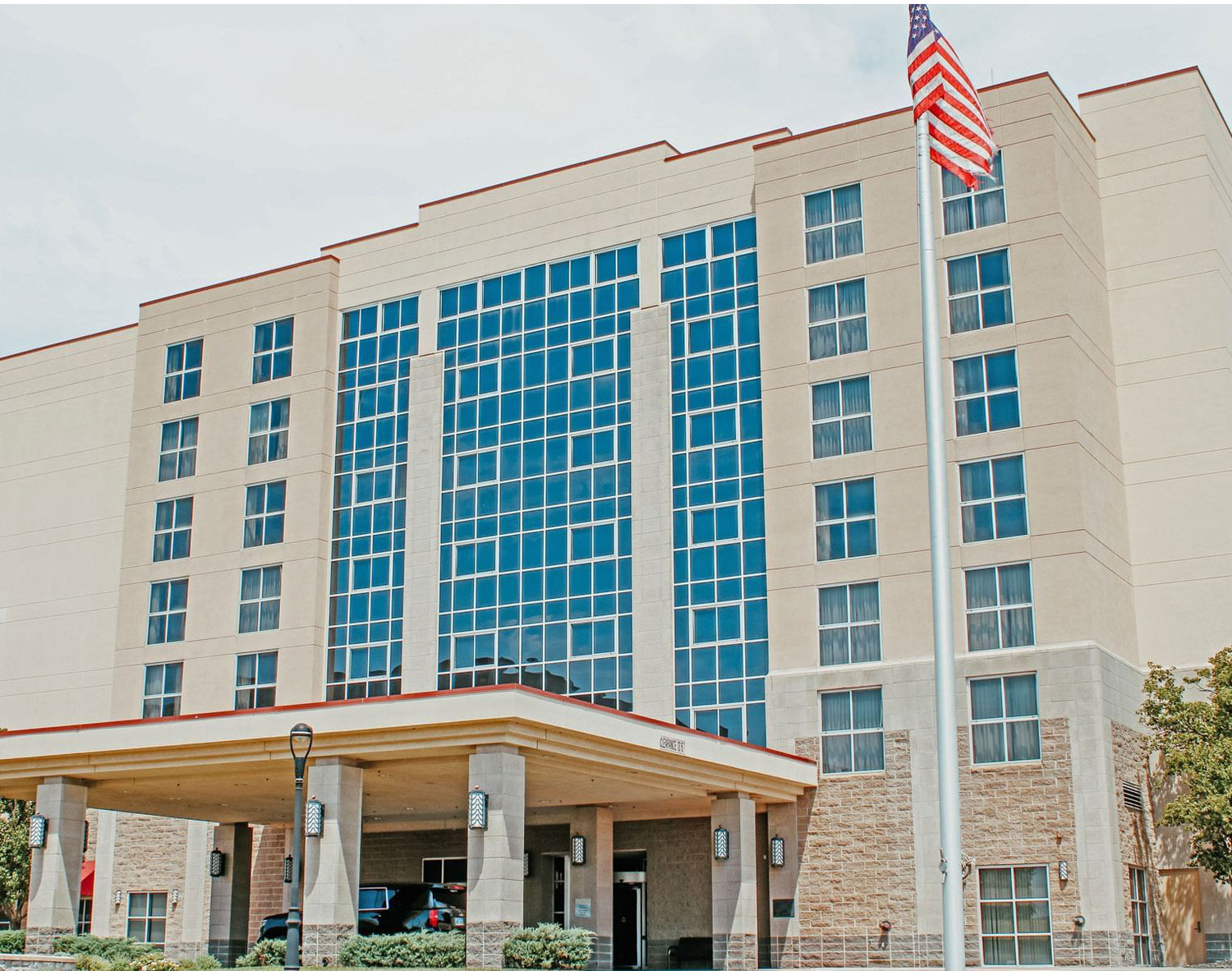The front of Hotel Topeka at City Center