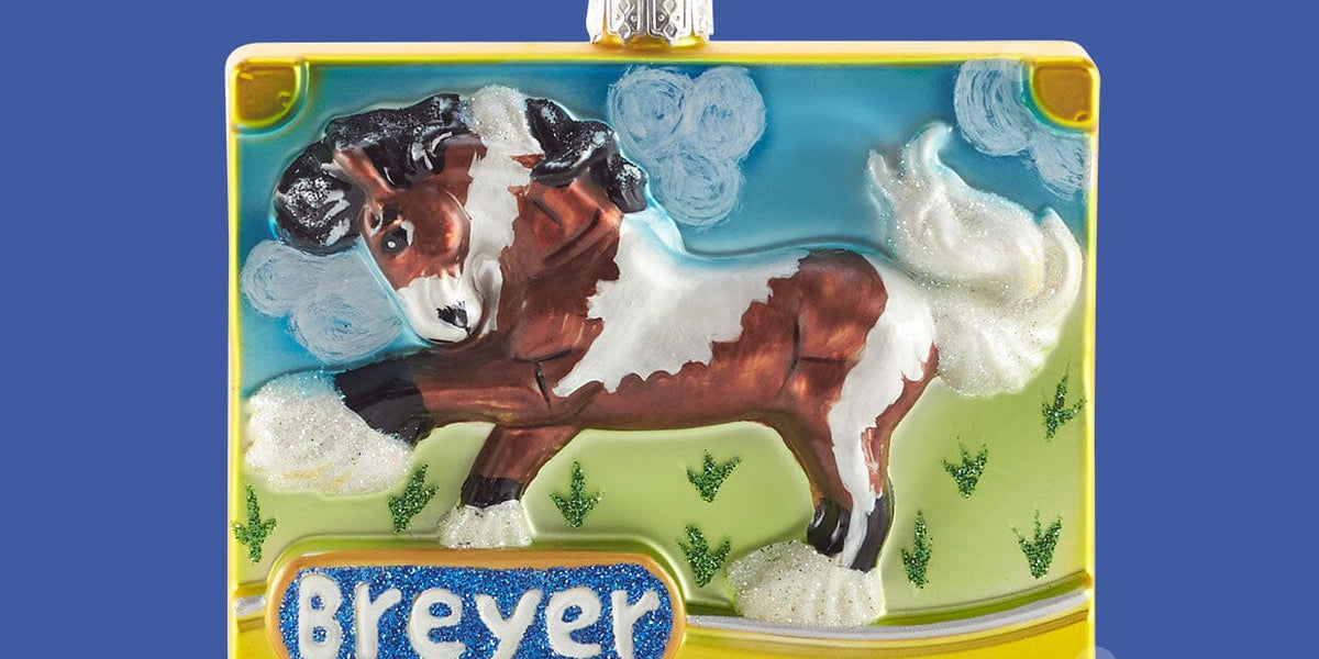 a BREYER 馬のオーナメント　５種セット Gems of the Ocean Gift Set — BreyerHorses.com