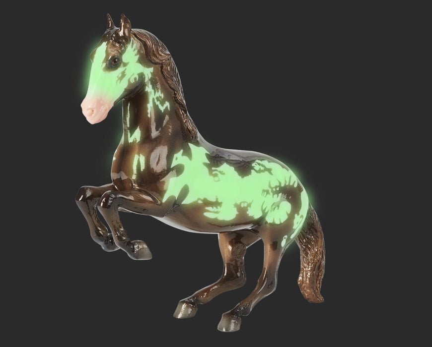 Cryptid | Freedom Series Halloween Horse on a black background with the model glowing