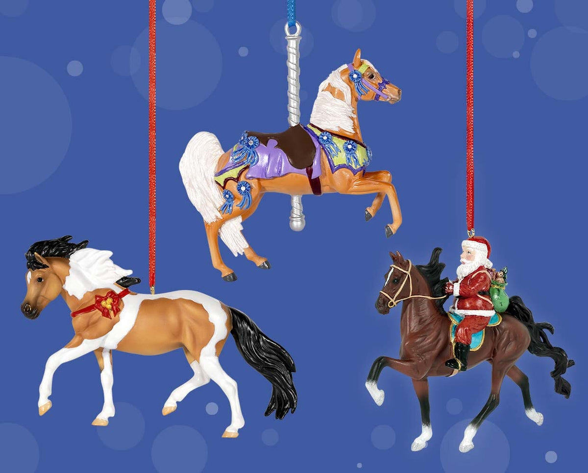 a BREYER 馬のオーナメント　５種セット Amazon.com: Breyer Horses 2022 Holiday Collection | Beautiful
