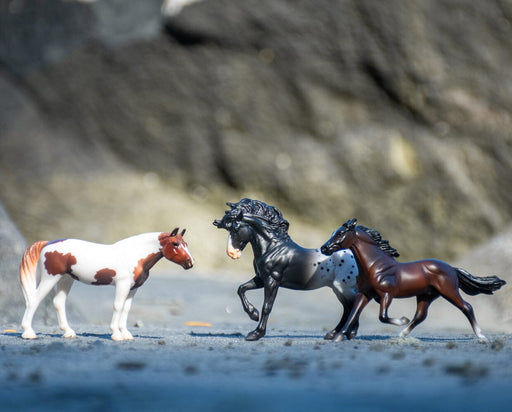 Breyer Stablemates Mystery Horse Surprise Blind Bags