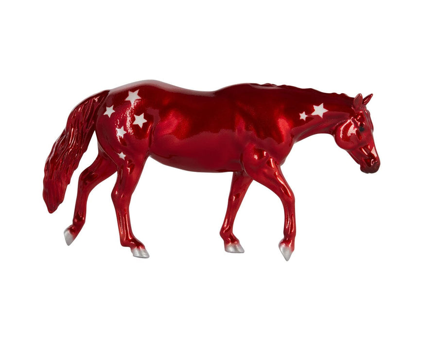 Pursuit of Happiness Gift Set - red model facing right