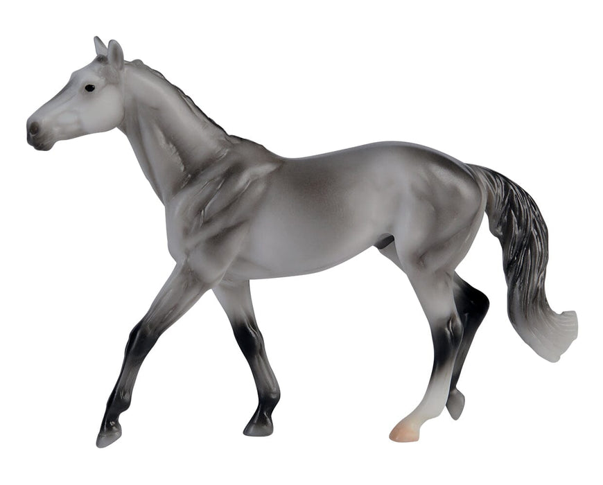 Thoroughbred | Stablemates Single facing right on a white background