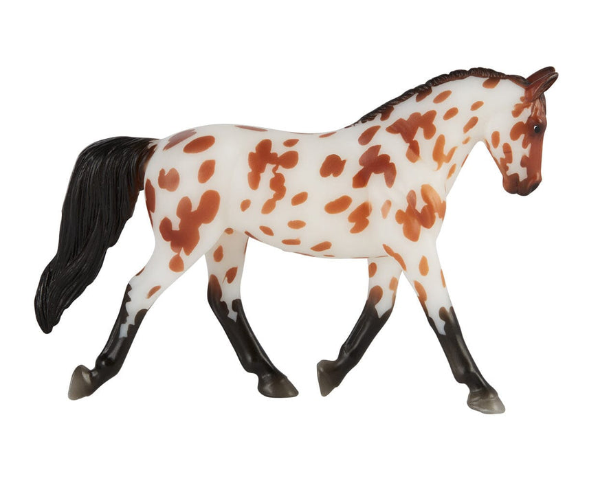 Touché Breyer Stablemates Club Model - Matte finish, facing right