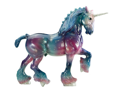 Altair | Freedom Series Unicorn facing fully right