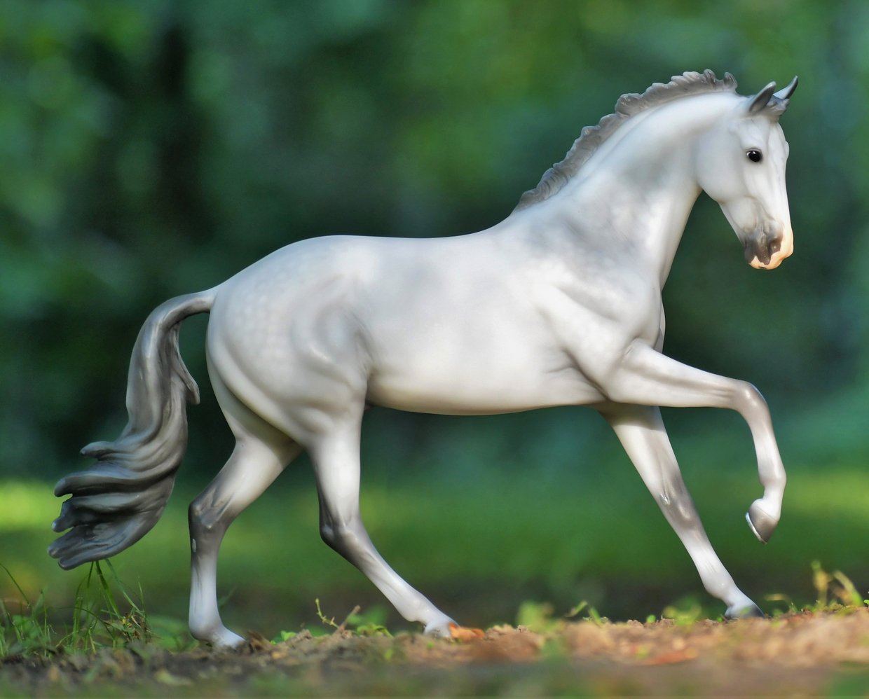 Breyer Traditional Catch Me Model Horse