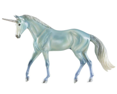 Le Mer, Unicorn of the Sea Model Breyer