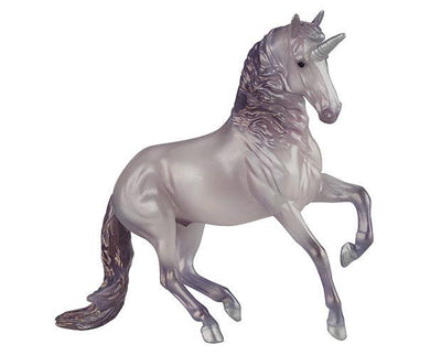 Stablemates Mystery Unicorn Surprise Display Model Breyer