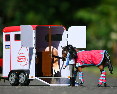 Traditional Series Two-Horse Trailer Model Breyer
