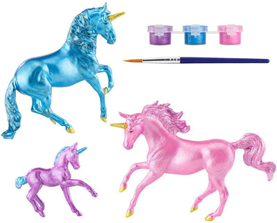 Unicorn Family Paint & Play Model Breyer